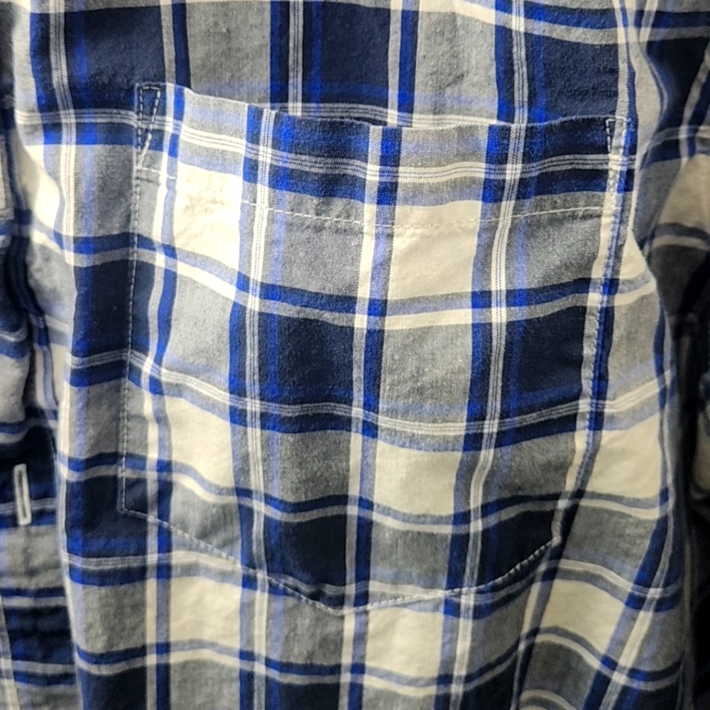 American Eagle Button Up - Picture 2 of 6